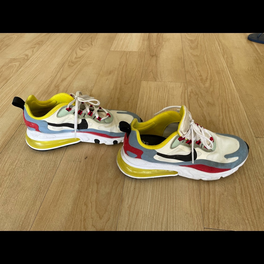 Women’s Nike Air Max 270 React Bauhaus Phantom